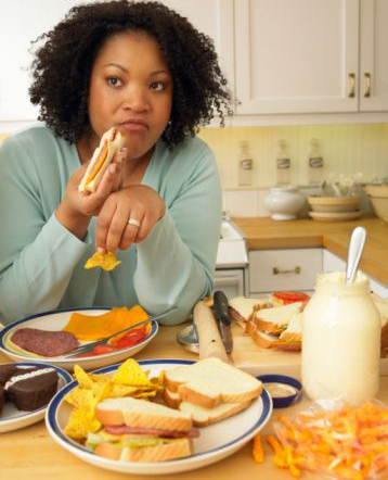 discusted-woman-eating